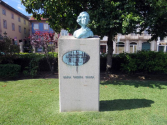 Busto de Maria Ondina Braga