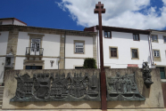 Monumento aos Arcebispos de Braga