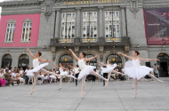 Afluência em massa ao património e museus marca edição histórica da Noite Branca de Braga - imagem #9
