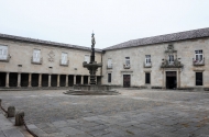 Paço's Square
