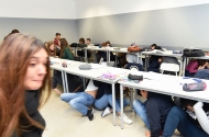 Alunos aprendem a agir em caso de sismo
