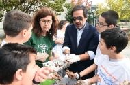 Alunos contribuem para reflorestação das zonas afectadas pelos incêndios
