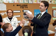 A Educação como pilar central da Sociedade
 - imagem #10