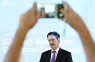 ‘Erasmus-Café’ aposta na internacionalização académica e cultural