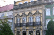 House of Central Avenue, numbers 118-124