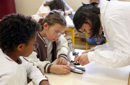 ‘Cientista regressa à escola’ em Braga