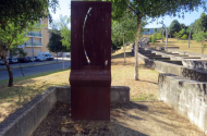 Elemento Escultórico a Árvore do Conhecimento - imagem #2
