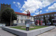 Estátua de César Augusto