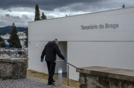 Tanatório de Braga cumpre todas as normas de emissões de efluentes gasosos