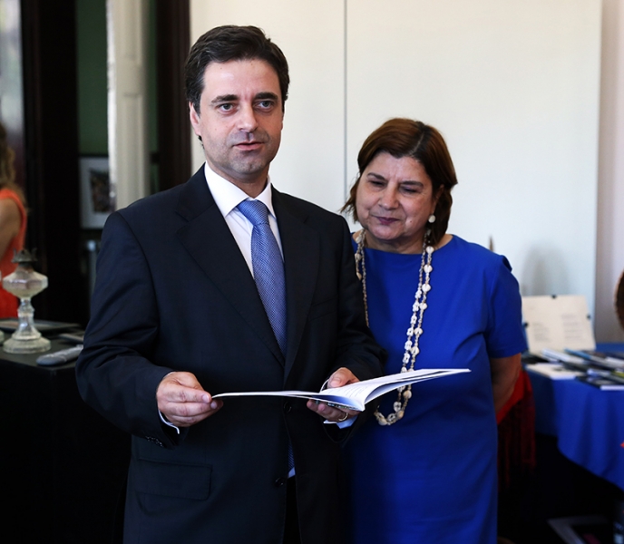Expoética serve poesia em diversos suportes