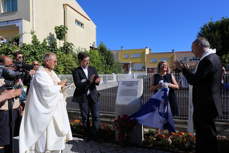 Ricardo Rio inaugurou arranjo urbanístico do adro da Igreja de Lamaçães