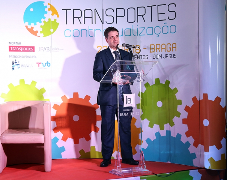 Descentralização do Serviço Público de Transportes merece razoabilidade e ponderação 
