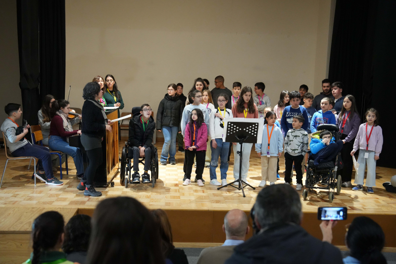 Programa de férias “incluIR” conta com 63 crianças e jovens