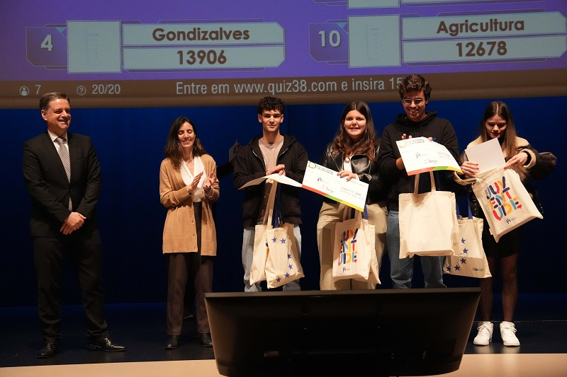 Dia Nacional da Democracia estimula participação cívica dos jovens
