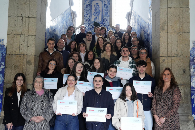 Município de Braga atribui Bolsas Sociais de Mérito a 15 estudantes do Concelho