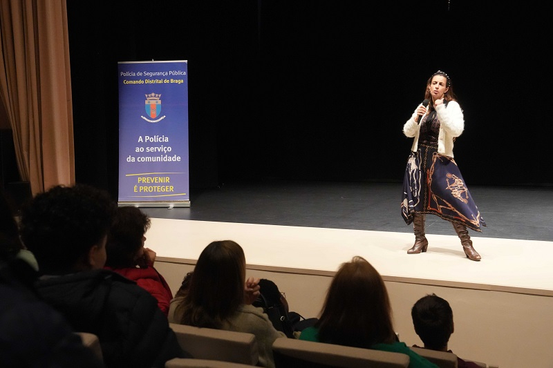 Alunos de Braga sensibilizados para prevenção da violência no namoro