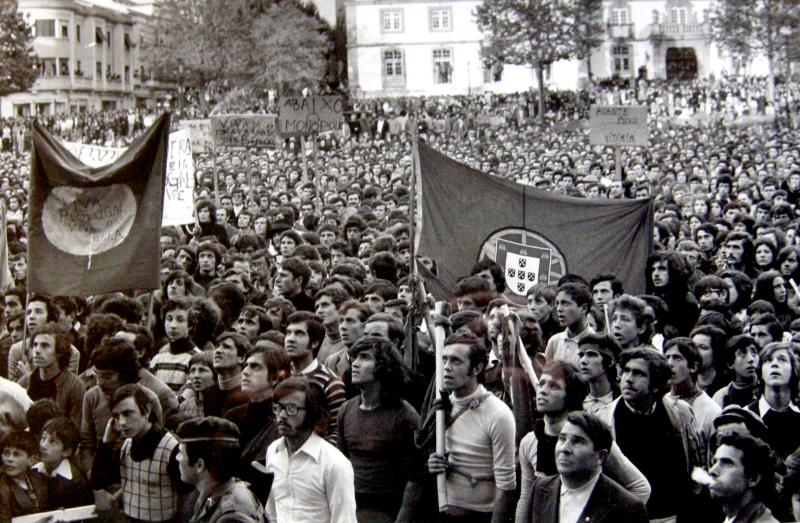 Braga celebra 25 de Abril com maratona cultural na Avenida Central e Praça Municipal