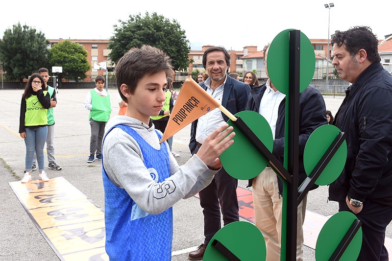 Jogo do Eco-Consumidor sensibiliza alunos para a poupança, consumo e ambiente