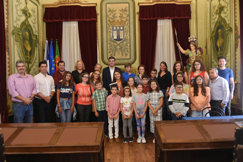 Alunos do Clube de Programação e Robótica recebidos no Salão Nobre