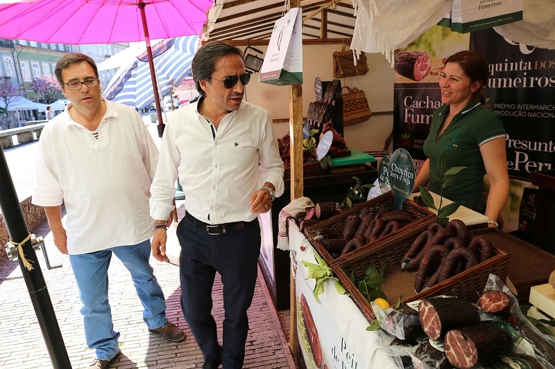 Mercado da Páscoa promove tradições e sabores da Região