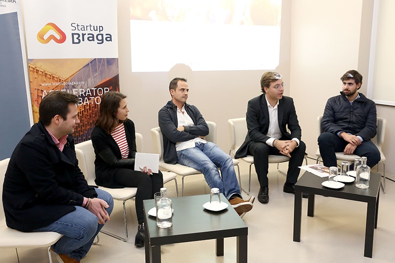 'School of CEOs' prepara líderes de empresas para novos desafios