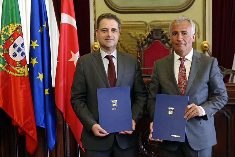 Braga assina memorando de entendimento com cidade turca de Gaziantep 