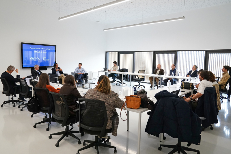 Braga disponibiliza plataforma para avaliar potencial para instalação de painéis fotovoltaicos e bio-roofs