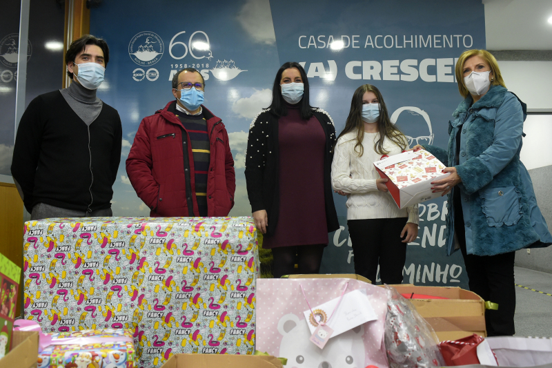 Projecto ‘Padrinhos do Coração’ concretizou sonhos de Natal de crianças institucionalizadas