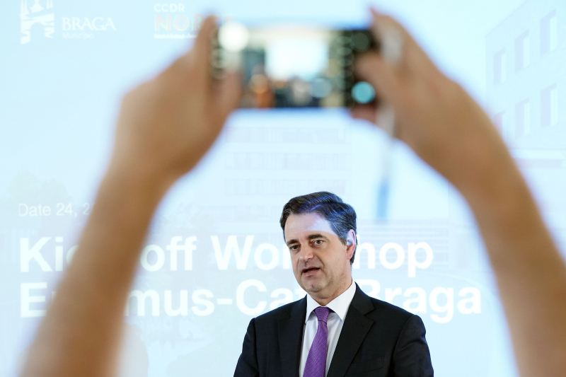 ‘Erasmus-Café’ aposta na internacionalização académica e cultural