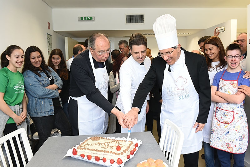 Escola Francisco Sanches inaugurou Sala Multifunções