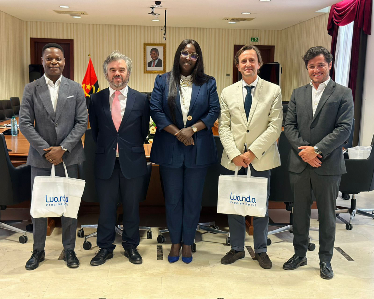 Braga reforça cooperação internacional com Angola