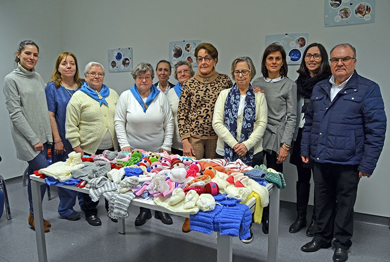 Município e Idosos do Centro Histórico doam roupas à Neonatologia do Hospital de Braga