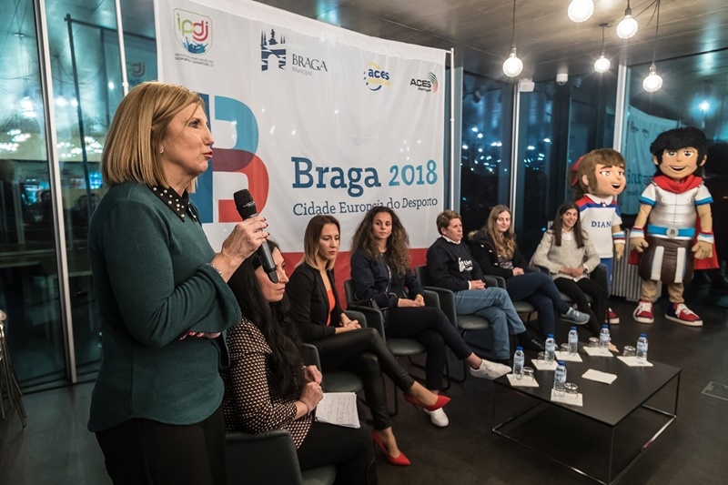 ‘As mulheres no Desporto’ foi tema de tertúlia