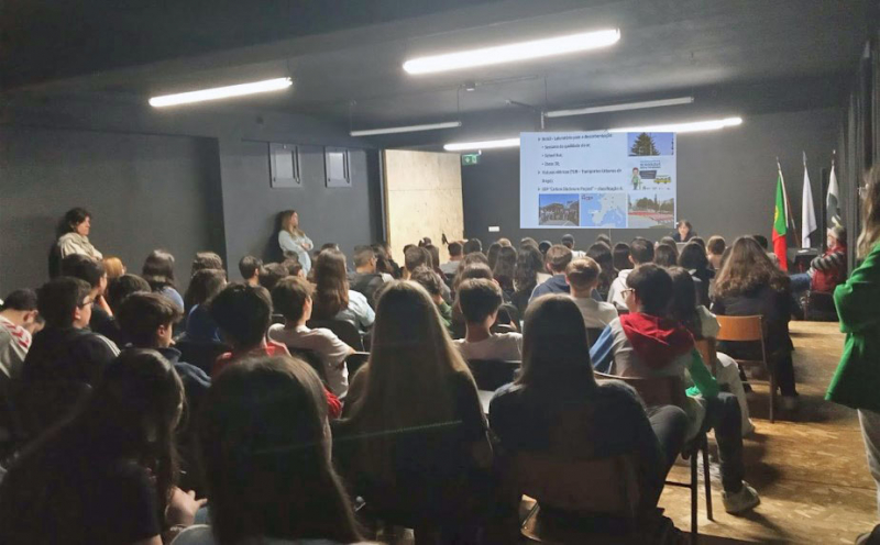 Palestra sobre Sustentabilidade envolve alunos da EB2,3 de Celeirós