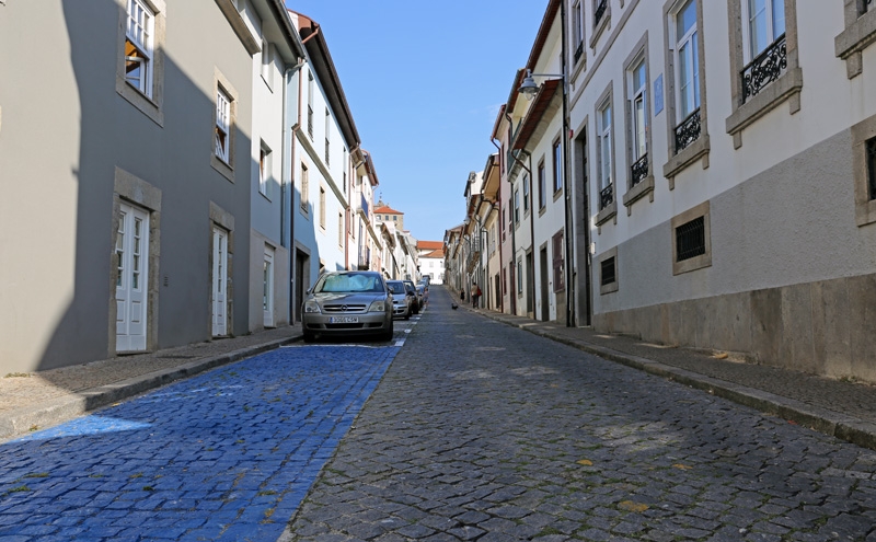 Município de Braga reordenou estacionamento na Rua de São Geraldo