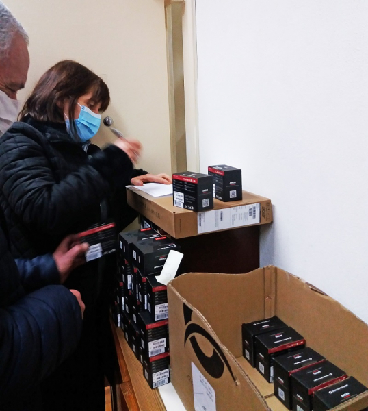 Município entrega 300 webcams aos estabelecimentos de ensino do Concelho